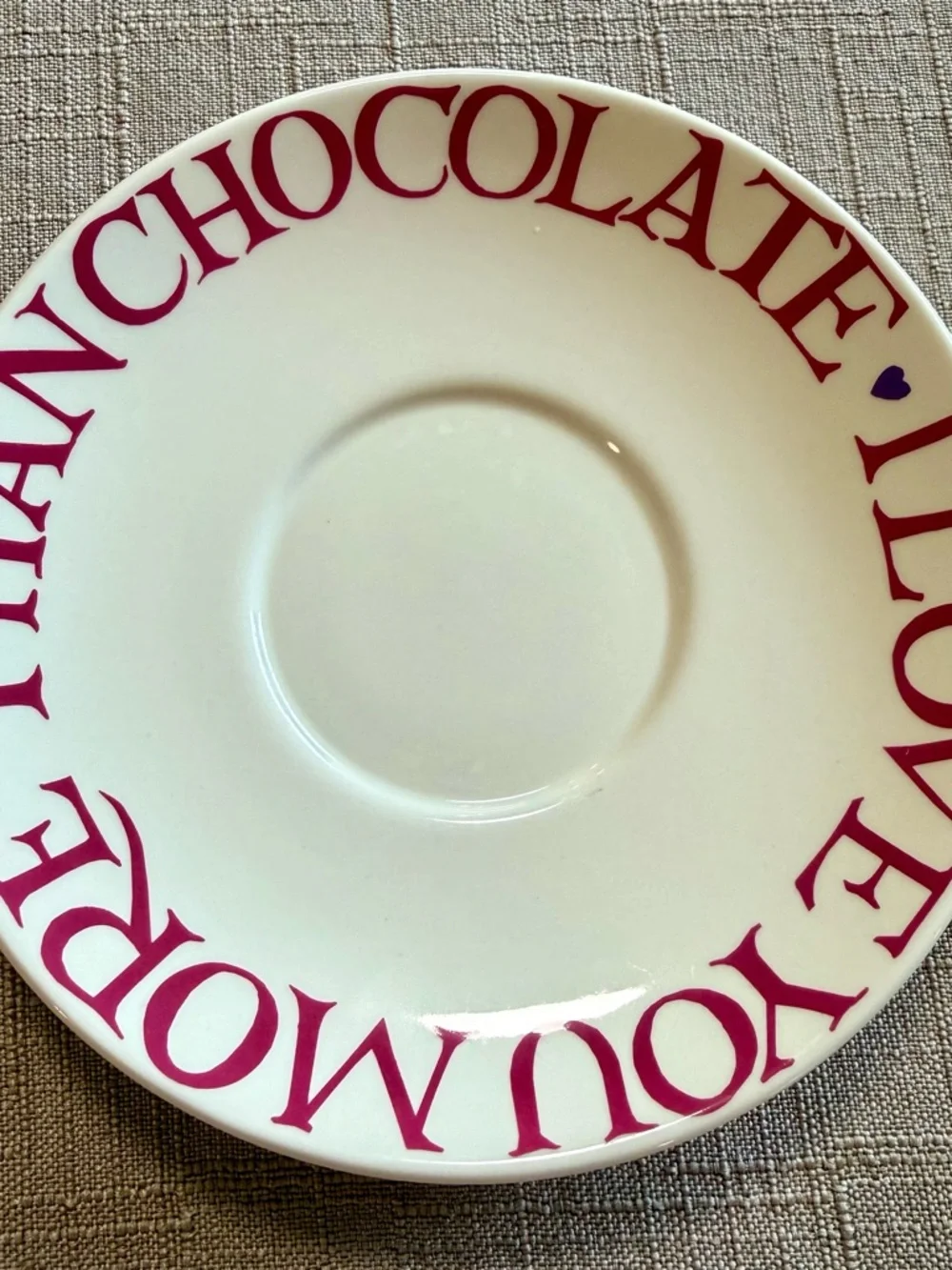 Emma Bridgewater Toast & Marmalade Love & Kisses coffee/tea saucers set of 3 - Picture 4 of 8